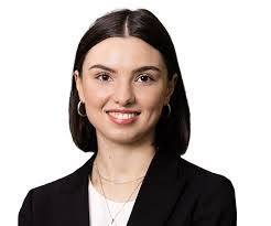 Sarah Creevy's Instagram, Twitter & Facebook