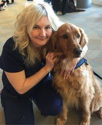 Aurora Health Care On Twitter Team Members At Aurora St Luke S Medical Center Celebrated Our New Brand Launch With Some Four Legged Furry Volunteers Check Out Advocateaurora Team Members Having A Doggone Good