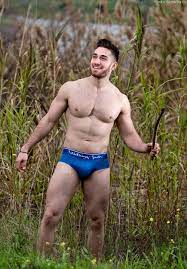 Hairy Archives - Page 31 of 71 - Nude Men, Nude Male Models, Gay Selfies & Gay  Porn