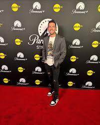 Bryan Neville (@bryanneville) • Instagram photos and videos