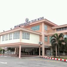 Cairan kental hangat yang bercampur darah itu memenuhi lobang kemaluan fonny sampai sampai meluber keluar membasahi paha dan sprei kasur. Photos At Majlis Perbandaran Teluk Intan Jalan Speedy