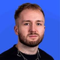 70+ "Janota" profiles