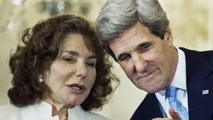 JOHN KERRY • Teresa Heinz • $5,000,000 Gulfstream G-IV • Private Jet • N57HJ