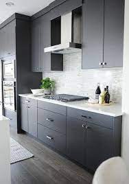 cuisine design cuisine design ilot cuisine design moderne cuisine desi decoration d armoire de cuisine armoires cuisine modernes armoires de cuisine grises