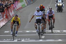 Top competitors are marianne vos, annemiek van vleuten and anna van der breggen. Liegi Bastogne Liegi 2021 Quando Si Svolge Data Programma Tv Oa Sport
