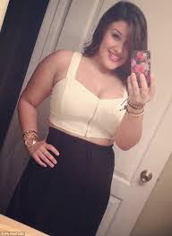 To convert 210 stones into pounds we have to multiply 210 by the conversion factor in order to get the amount from stones to pounds. Woman Who Gained 210lbs In Eight Weeks Slims Down To A Slinky Size 4 Daily Mail Online