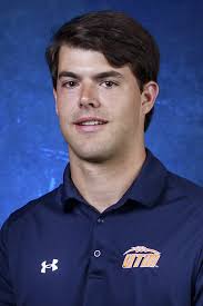 MAX DOWLING NAMED BIG SOUTH-OVC FOOTBALL FRESHMAN OF THE WEEK