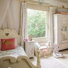 When it comes to creating a chic, gorgeous bedroom, there's no design inspiration quite like paris. Shabby Chic Bedrooms Ideal Home