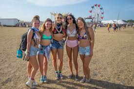 The state's nickname the lone star'' is a reminder of their struggle for independence and also their previous. Cali Vs Texas Summer Fest