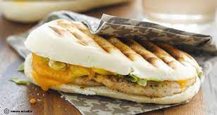Cut the hard side from the middle of the cabbage leaves and put aside. Sandwich Malfouf Tunisien Nessma Cuisine