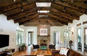 This emphasizes the spectacular cathedral, lends a feeling of cheerfulness, and provided indirect reflective light. 20 Rooms With Ceiling Spotlights