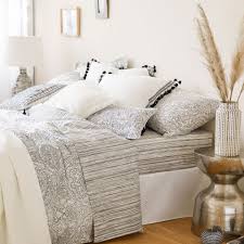 Scopri le nostre inspiration e taggaci #neltuomondo bit.ly/sfogliaicataloghi. Testata Letto Zara
