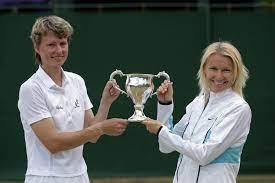Od čeho se zařazení do kategorie česká zpěvačka odvíjí. Jana Novotna 49 Nevedela Jsem Ze Uz Se To Takhle Chyli Ke Konci Rika Helena Sukova Isport Cz