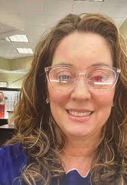 Short haircut for older Ladies