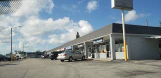 Then don't worry because we have provided for you, not only an answer for it, but more service information on hair in general. Sleek Sassy Hair Salon 8860 Seminole Blvd Seminole Fl 33772 Usa