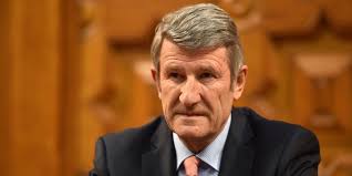 Philippe de villiers, de son nom complet philippe le jolis de villiers de saintignon, est un homme philippe de villiers obtient une maîtrise de droit public à l'université de nantes en 1971, puis le. Livre De Philippe De Villiers Autopsie D Un Mensonge