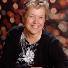 We love Lucy 🤩 A career-high 19 points (7-10 FG) for Big Lu tonight!