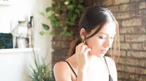 Maria Rue's Instagram, Twitter & Facebook