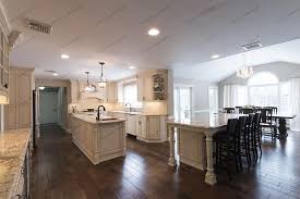 Wellington Ivory Glaze Luxcraft Cabinets Fabuwood Cabinets Kitchen Remodel Kitchen Dining Room