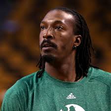 Warriors trade Gerald Wallace to 76ers for Jason Thompson