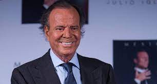 Julio iglesias bio/wiki, net worth, married 2018. Julio Iglesias Net Worth 2021 Age Height Weight Wife Kids Bio Wiki Wealthy Persons