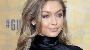 After her debut in 2014 among the top 50 highest ranking models, she quickly rocked some of the most exclusive runways of the world, becoming a huge social media icon in the same her net worth is valued today at $29 million dollars, but things are about to change pretty fast. Gigi Hadid Net Worth Big Brand Boys