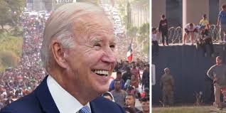 Michele Castle (@catholicishgirl)