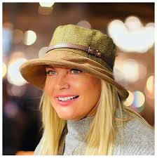 Ladies Spring Tweed Hat, Waterproof & Warm, Green Tweed Crown and Waxed  Brim, Smart Leather Strap Trim, Casual Walking Rain Hat Women