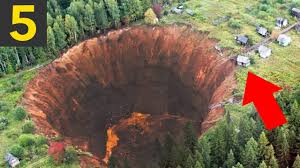 5 largest sinkholes caught on camera