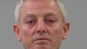 Wer kennt diesen Mann?