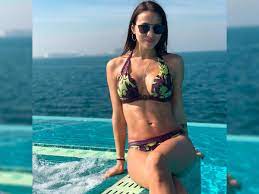 Он продолжает творческую династию ярмоленко. Krasota Dnya Zhena Poluzashitnika Sbornoj Ukrainy Andreya Yarmolenko Foto Chempionat