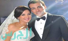 مسلسل ابنة السفير الحلقة الثانية الجزء الثاني. Ø¨Ø§Ù„ØµÙˆØ±Ø© Ø£Ø­Ø¯Ø« Ø¸Ù‡ÙˆØ± Ù„Ø¯Ù†ÙŠØ§ Ø³Ù…ÙŠØ± ØºØ§Ù†Ù… ÙˆØ§Ø¨Ù†ØªÙ‡Ø§ ÙƒØ§ÙŠÙ„Ø§ Ù…Ø¬Ù„Ø© Ø§Ù„Ø¬Ø±Ø³