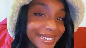 Kimberly Mccarter's Instagram, Twitter & Facebook