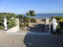 Un domaine de 5 hectares face à la baie de la seine, entre honfleur et deauville. Proche Deauville Et Honfleur Appart 3 Prs Balcon Face Mer Et Plage Jardin Villerville