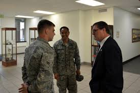 Congressman Denny Heck visits Team McChord > Team McChord > Article Display