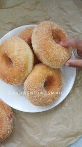 Tapi apa jua benda yang diletak atas tu, ianya mestilah berasal daripada donut asas yang bila makannya gebu,tak terlalu serap minyak dan donut. Resepi Donat Gebu Gebas Resepi Sheila Rusly Fans Facebook