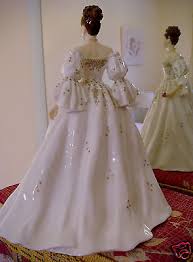 ROYAL WORCESTER L/E FIGURINE-CORONATION BALL CHRISTINA-COMPTON &WOODHOUSE  +CERT