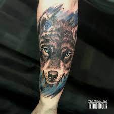 Wolf Tattoo Black Hat Dublin Black Tattoos Tattoo Dublin Wolf Tattoo