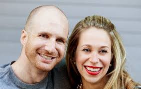 Kelly Morrell's Instagram, Twitter & Facebook