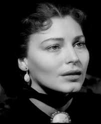 Ava Gardner's costumes in The Great Sinner, 1949 film