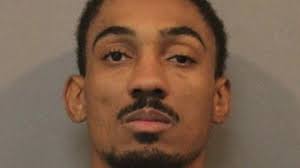 4 charged with panty raid at Wheaton Victoria's Secret store