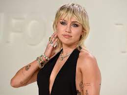 Miley Cyrus präsentiert neues 