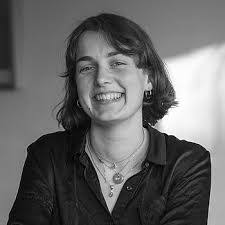 Anne Scheid's Instagram, Twitter & Facebook