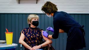 Zoals mazelen, kinkhoest en baarmoederhalskanker. Oud Rivm Baas Verbaasd Dat Er Geen Vaccins Beschikbaar Zijn Voor Onderzoek Naar Inenting Van Mensen Die Al Corona Hebben Gehad Eenvandaag
