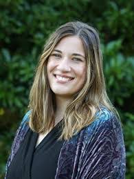 Lori Tiller's Instagram, Twitter & Facebook