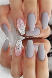 Como Pintar Las Unas Como Un Profesional Edeline Ca Edeline Pintar Profesional In 2020 Cute Summer Nail Designs Diy Nails Manicure Cute Summer Nails