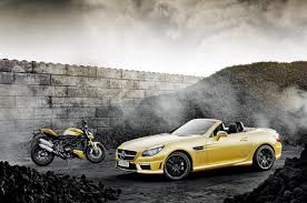 Mercedes Benz Slk 55 Amg I Ducati Streetfighter 848 Mercedes Benz Slk Mercedes Benz Mercedes Slk