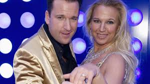 Jetzt meldet sich claudia in. Flirt Mit Ihrem Piloten Claudia Norberg Gibt Ein Update Promiflash De