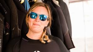 Swimming with sharks: Teacher brings real-world experience into class