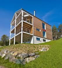 Pin Auf Tolle Holzhauser Auch Am Hang